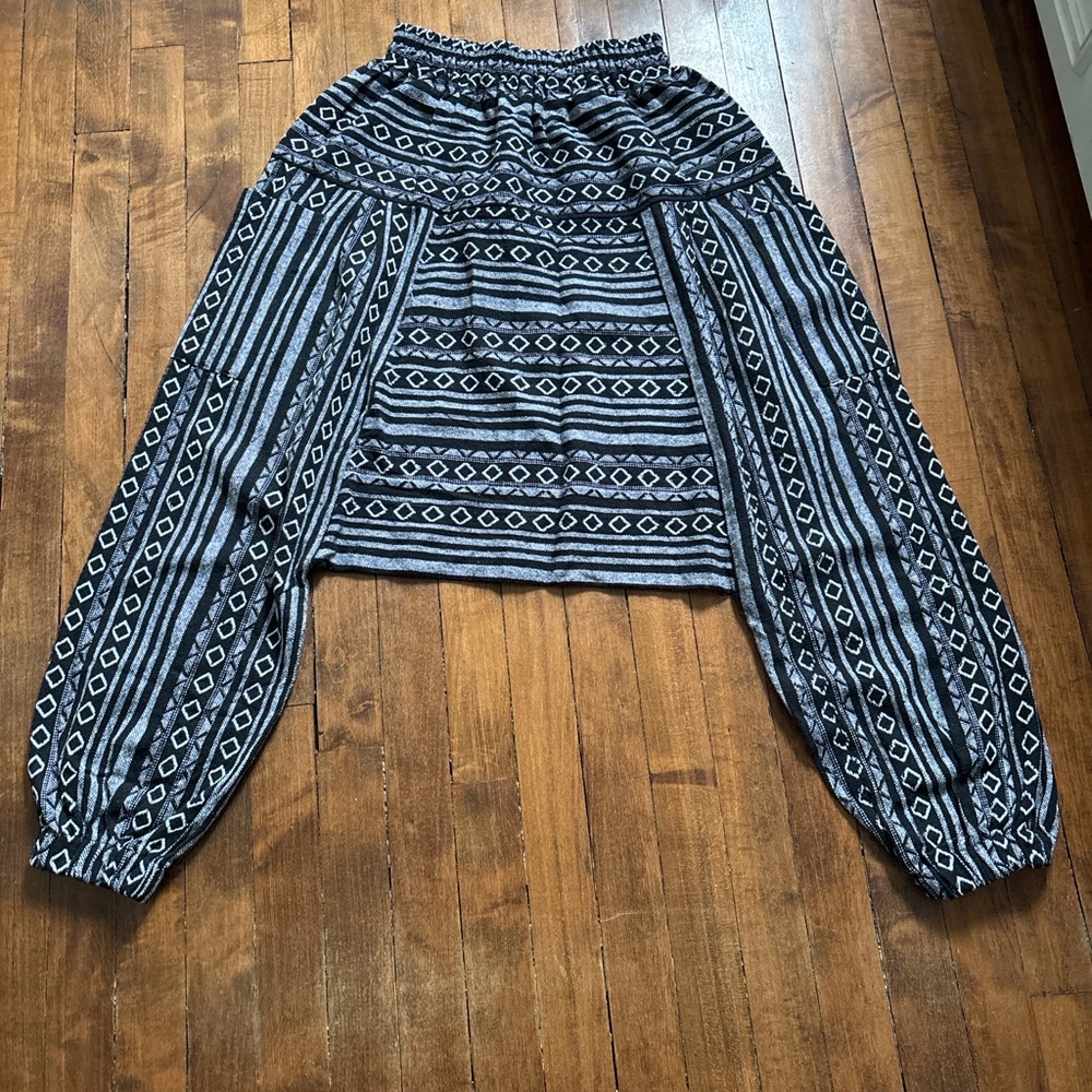 Black and White Patterned Harem Pants